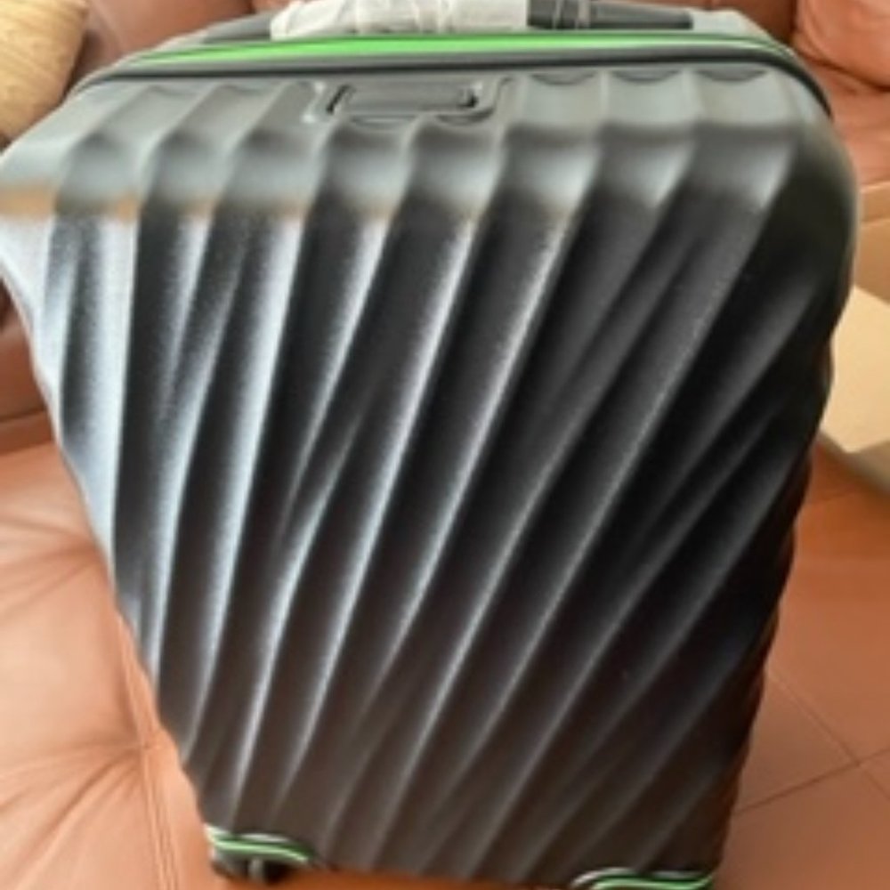 Tumi Razer Limited Edition International Carry On
